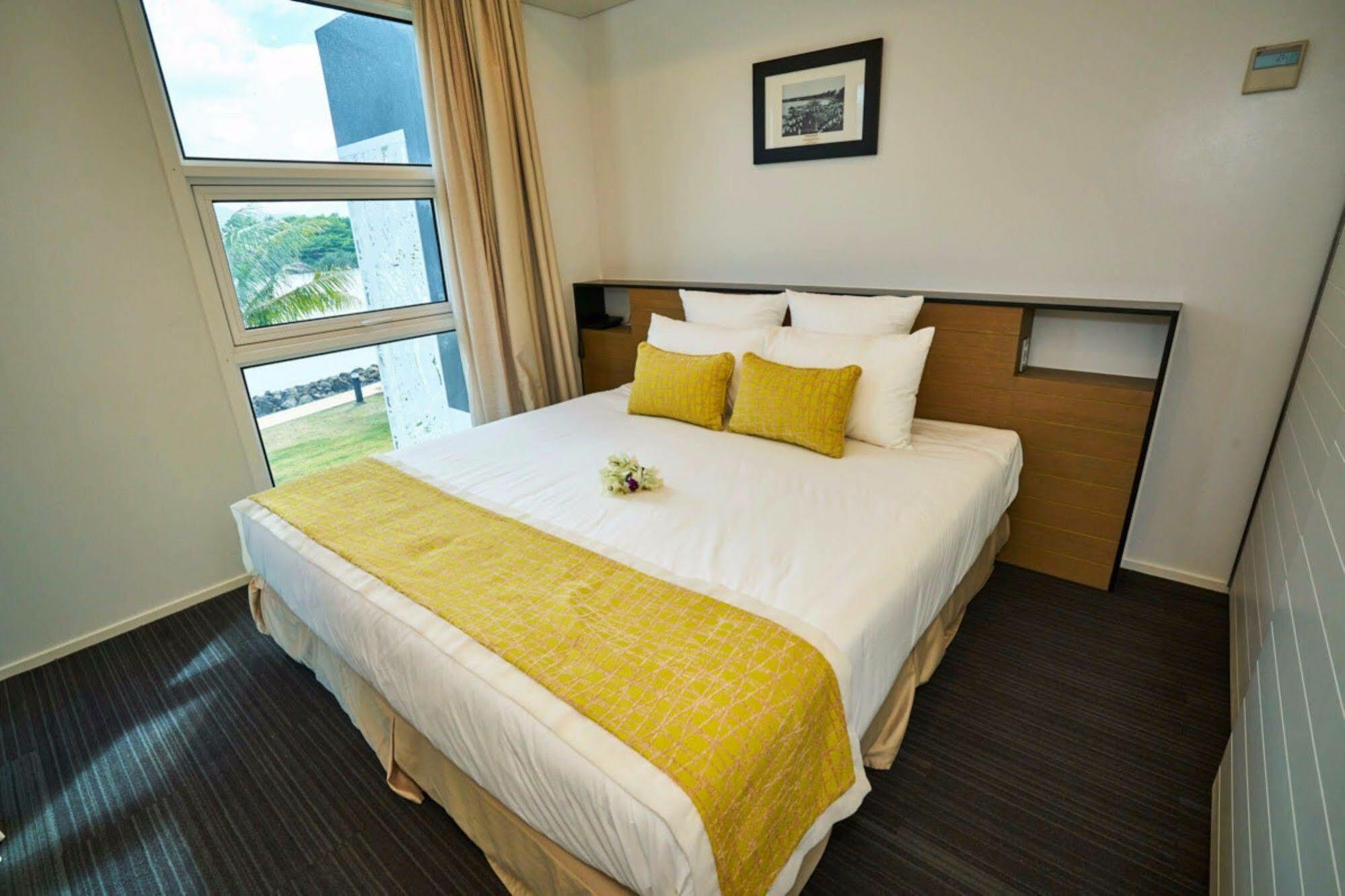 Taumeasina Island Resort Апиа Екстериор снимка